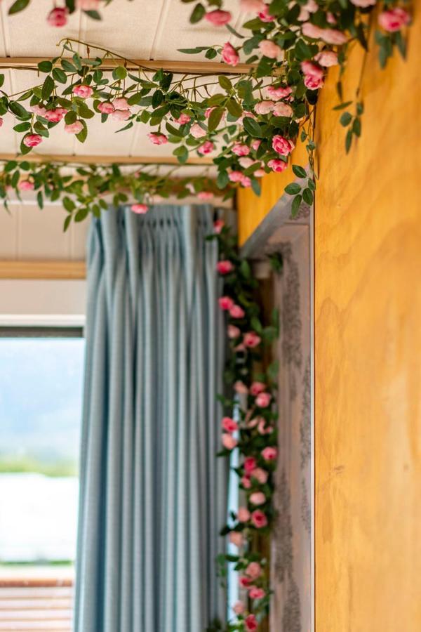 Bed and Breakfast Waikoura Springs Kaikoura Exterior foto